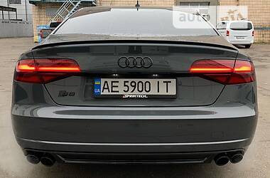 Седан Audi S8 2016 в Києві
