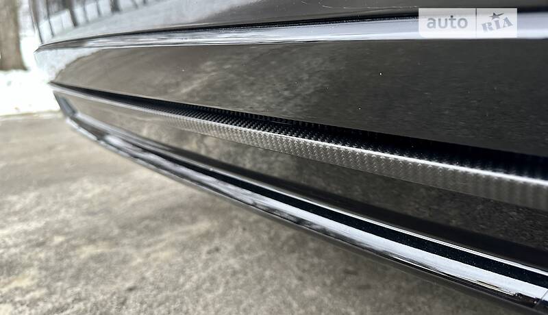 Седан Audi S8 2016 в Киеве фото 30 Седан Audi S8 2016 в Киеве