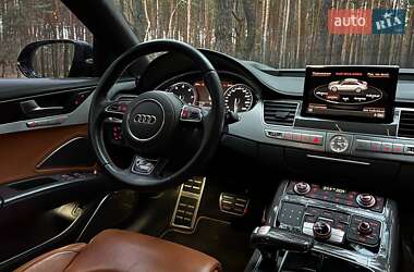 Седан Audi S8 2017 в Полтаве