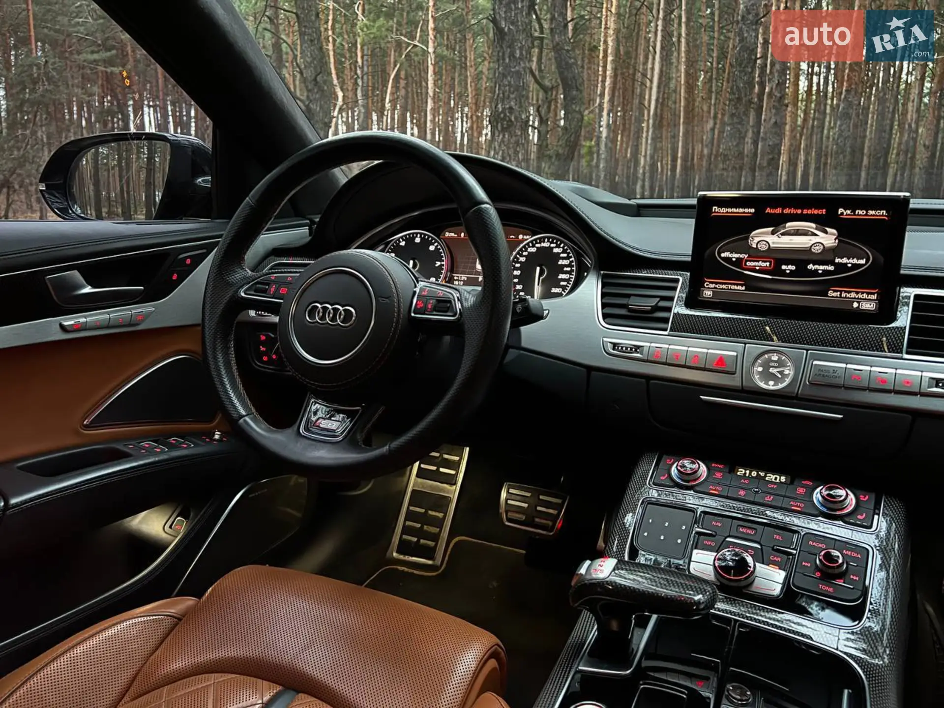 2017 Audi S8 - мініатюра 4