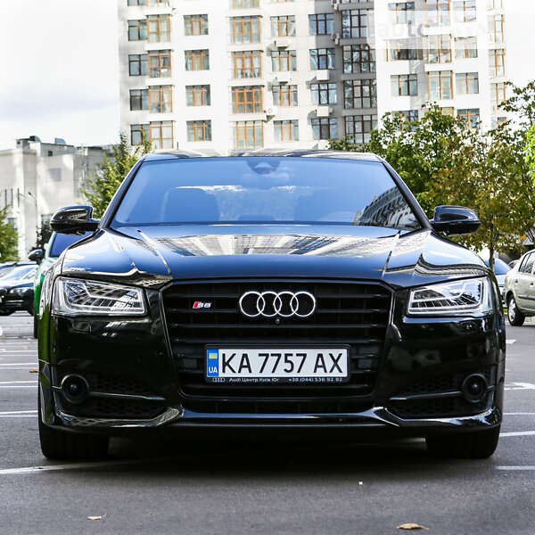 Audi S8 2017