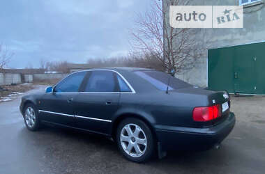 Седан Audi S8 1997 в Кагарлыке