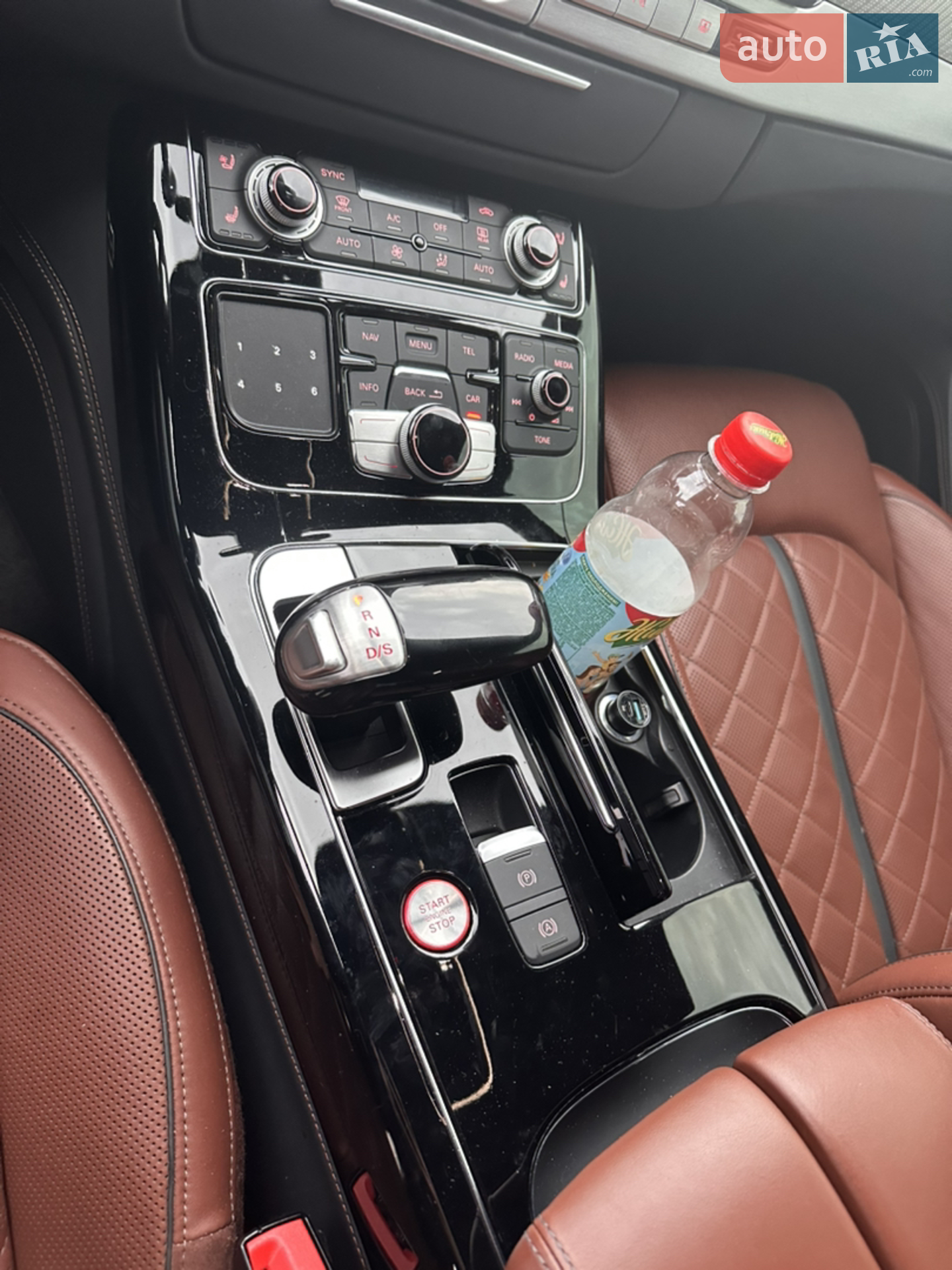2014 Audi S8 - мініатюра 25