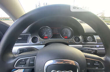 Седан Audi S8 2008 в Коломиї