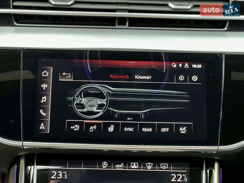 Седан Audi S8 2020 в Одесі