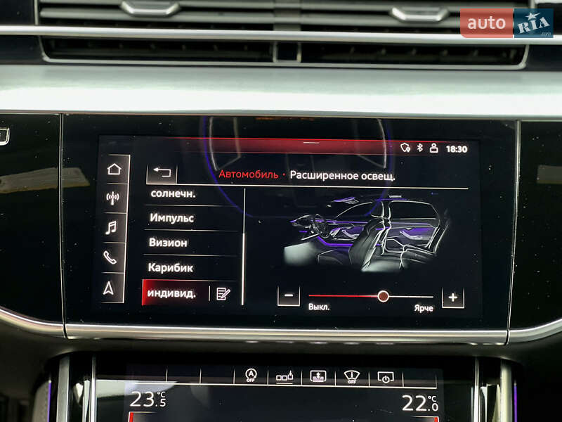 Седан Audi S8 2020 в Одесі