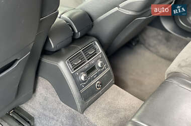 Седан Audi S8 2008 в 