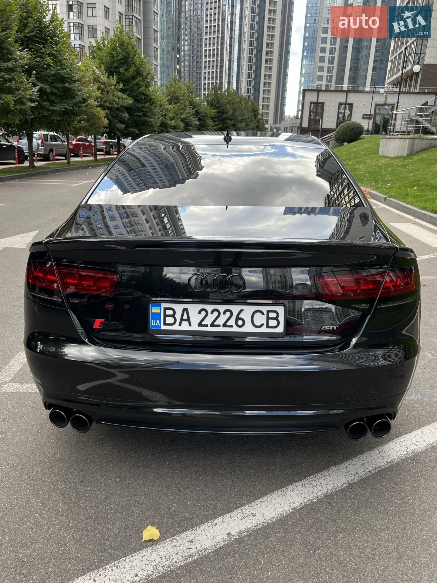 2012 Audi S8 - мініатюра 22
