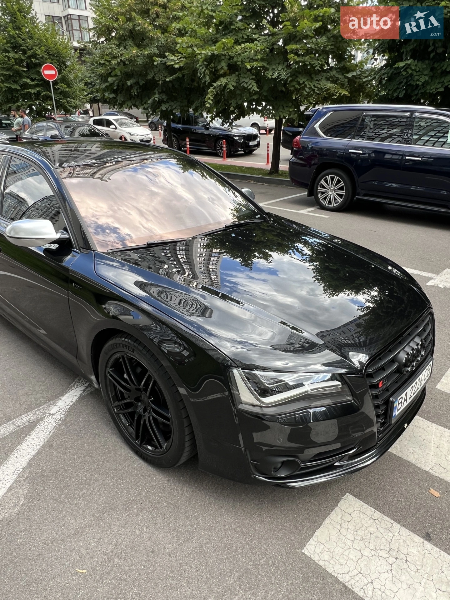 2012 Audi S8 - мініатюра 27