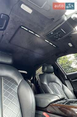 Седан Audi S8 2012 в Киеве