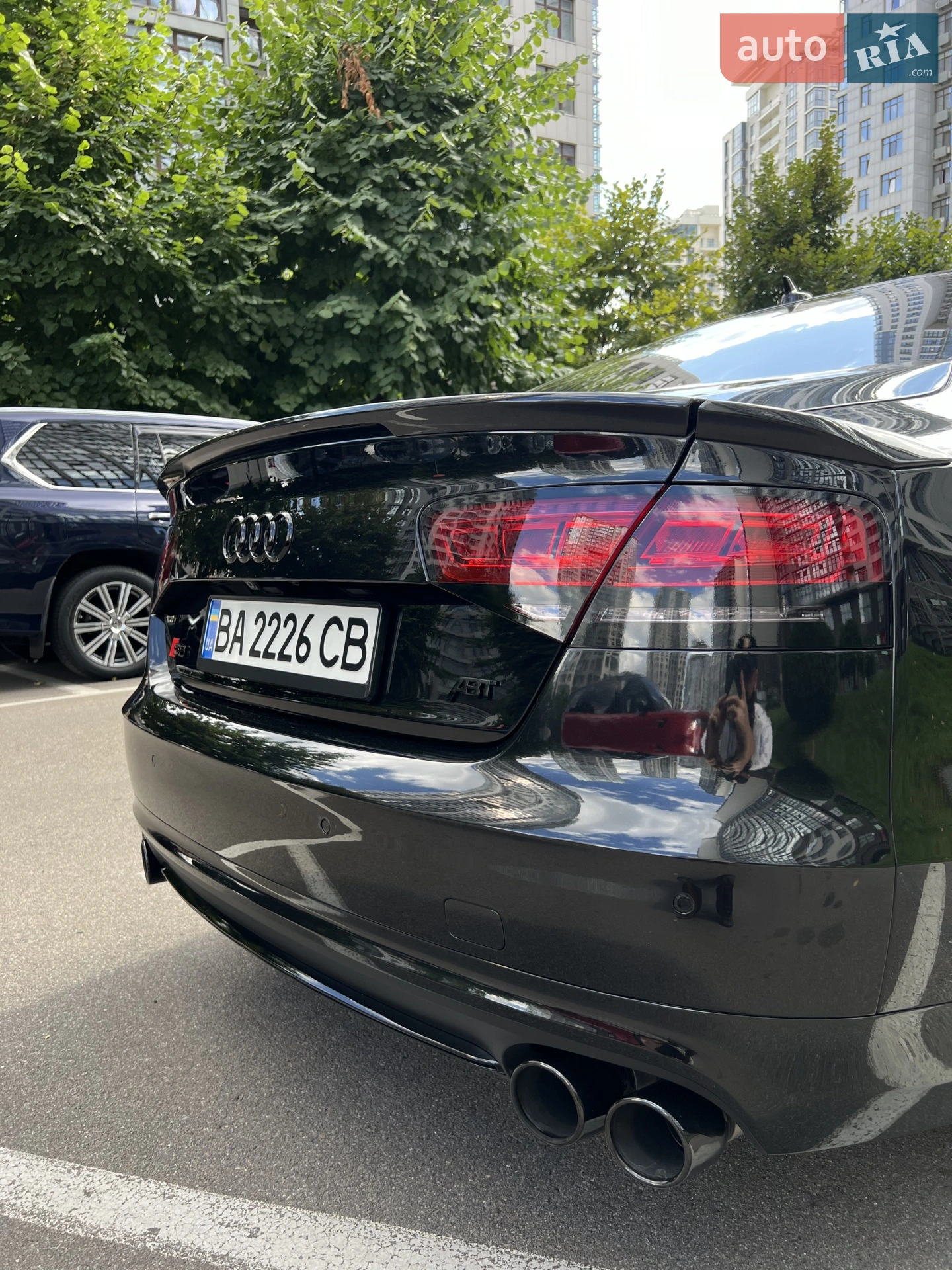 2012 Audi S8 - мініатюра 47