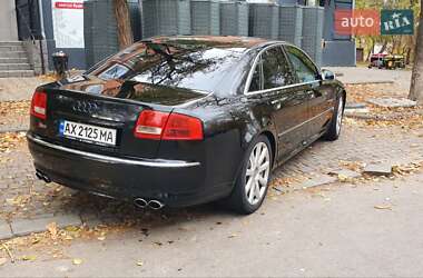 Седан Audi S8 2007 в Никополе