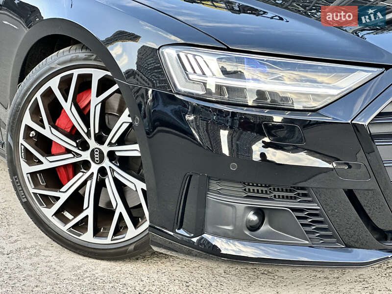 Седан Audi S8 2021 в Києві