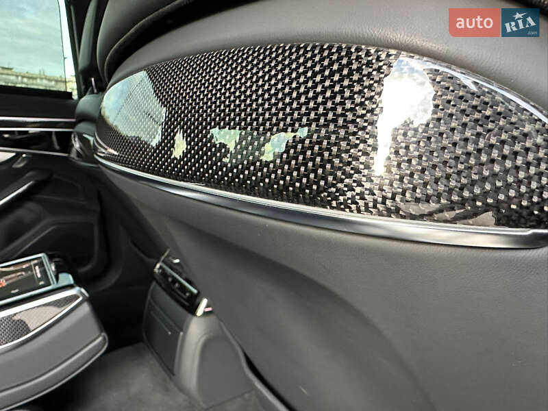 Седан Audi S8 2021 в Києві