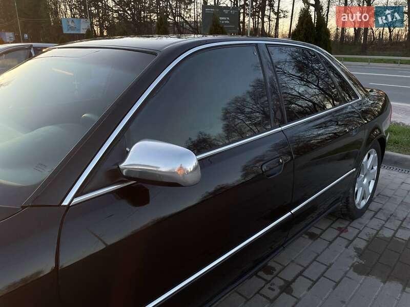 Седан Audi S8 2000 в Тернополе