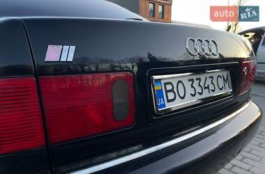 Седан Audi S8 2000 в 