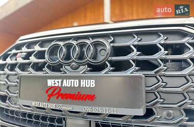 Седан Audi S8 2025 в 