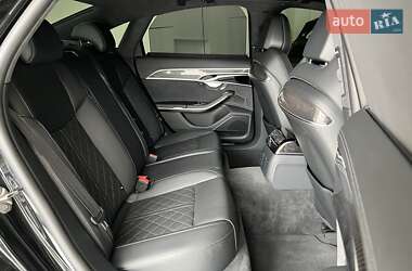 Седан Audi S8 2022 в 