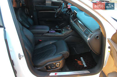 Седан Audi S8 2014 в 