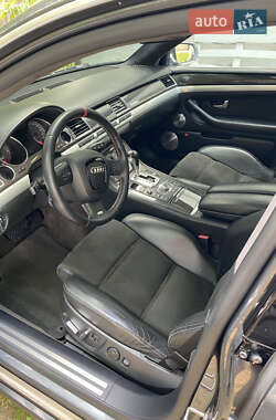 Седан Audi S8 2007 в 