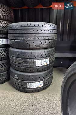 Седан Audi S8 2012 в Киеве
