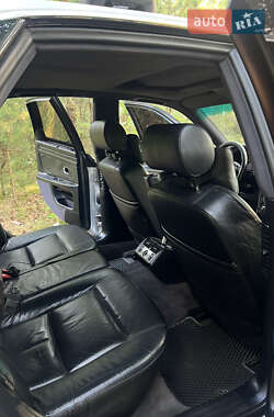 Седан Audi S8 1998 в 