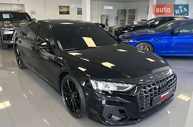 Седан Audi S8 2025 в Киеве