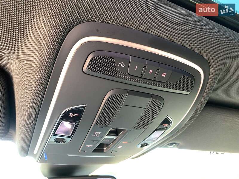 Седан Audi S8 2013 в Виннице фото 36 Седан Audi S8 2013 в Виннице