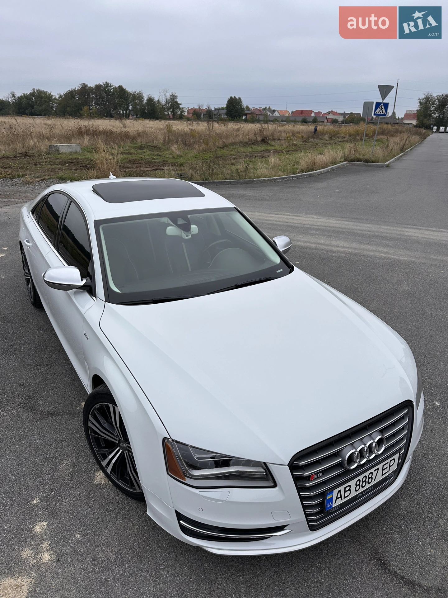 2014 Audi S8 - мініатюра 16