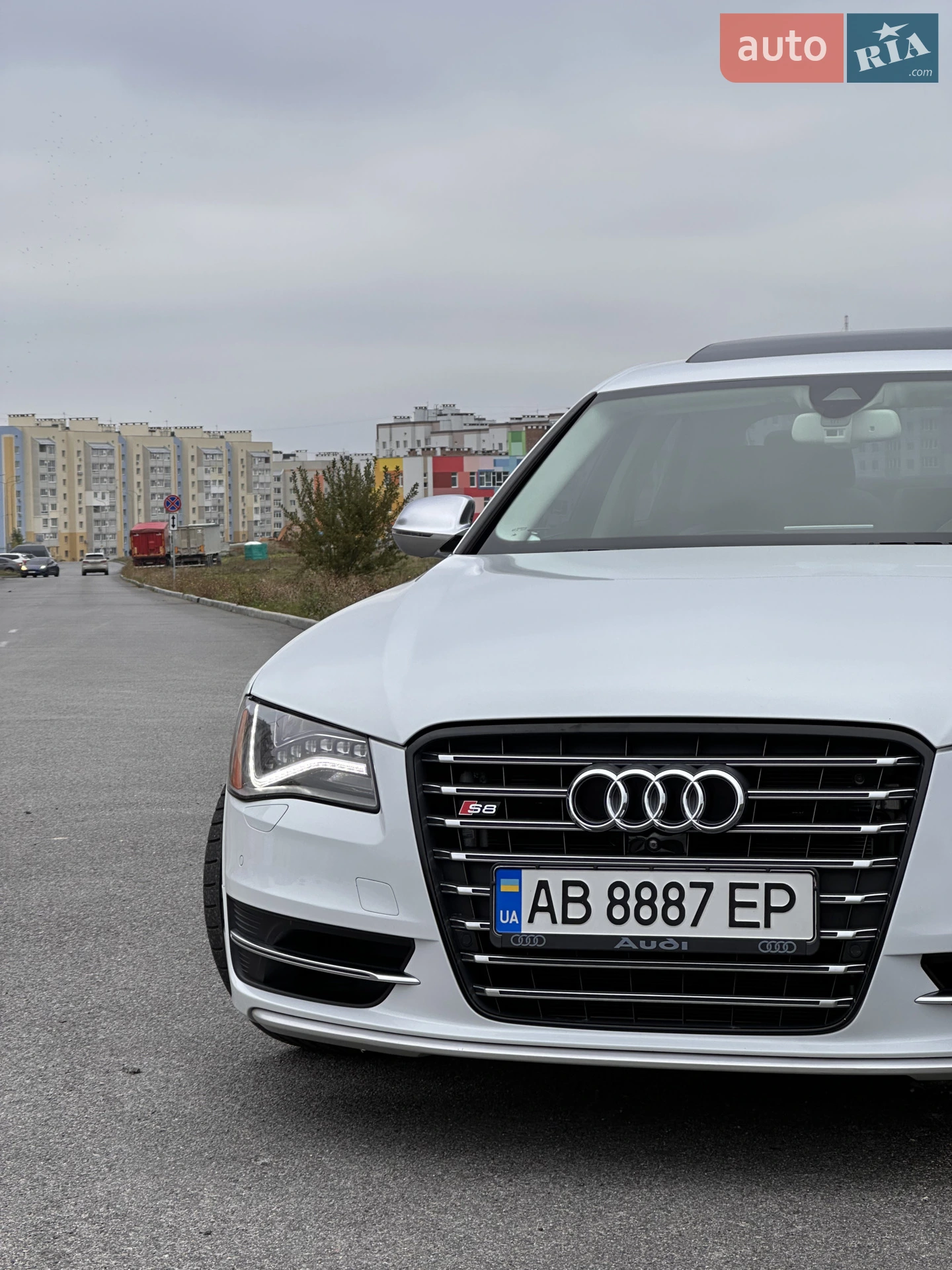 2014 Audi S8 - мініатюра 15