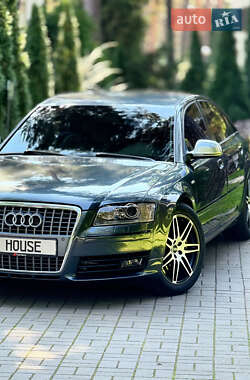 Седан Audi S8 2008 в Черкассах
