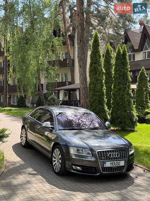 Седан Audi S8 2008 в Черкассах