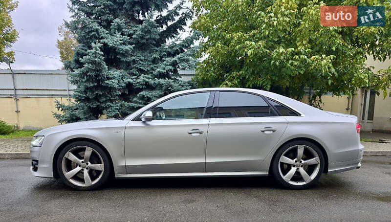 Седан Audi S8 2014 в Киеве