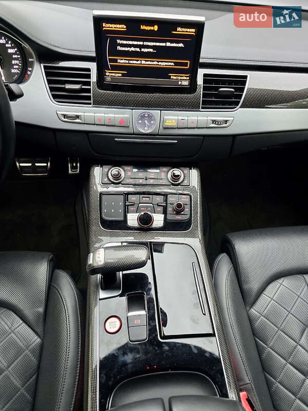 Седан Audi S8 2014 в Киеве