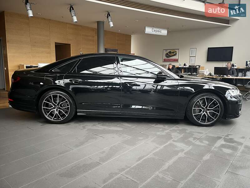 Седан Audi S8 2022 в Днепре фото 12 Седан Audi S8 2022 в Днепре