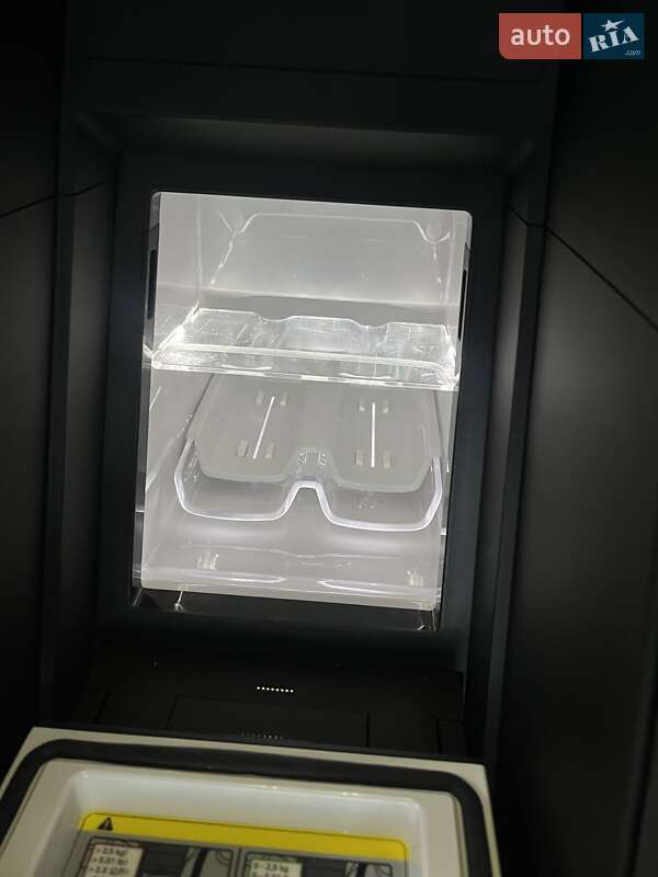 Седан Audi S8 2022 в Днепре фото 40 Седан Audi S8 2022 в Днепре