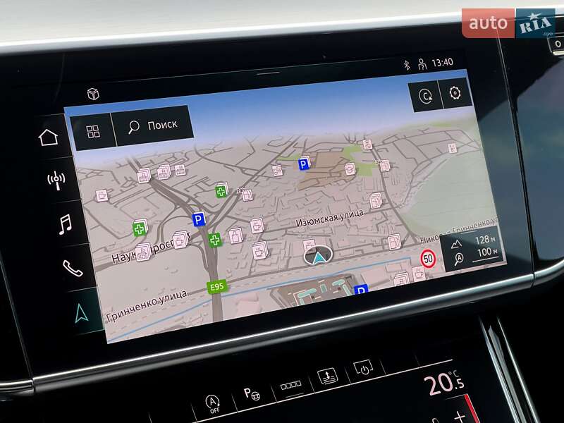 Седан Audi S8 2022 в Киеве