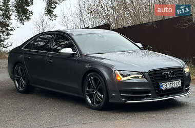 Седан Audi S8 2012 в Киеве