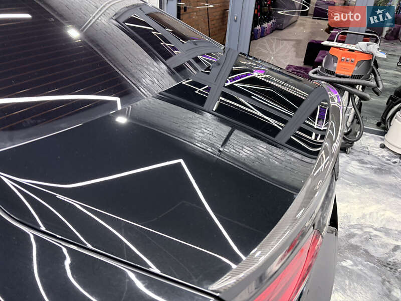 Седан Audi S8 2016 в Києві