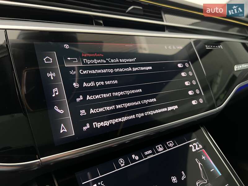 Седан Audi S8 2022 в Киеве