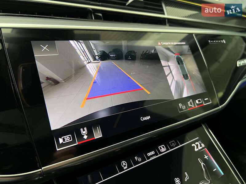Седан Audi S8 2022 в Киеве