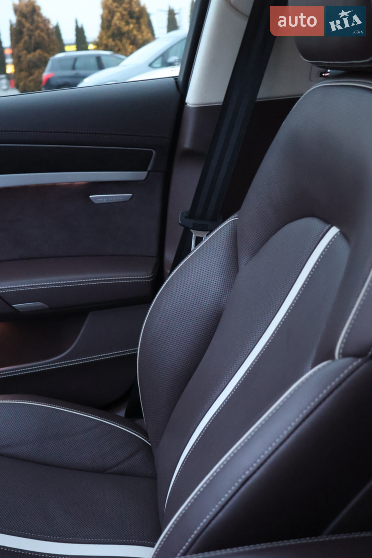 2013 Audi S8 - мініатюра 12