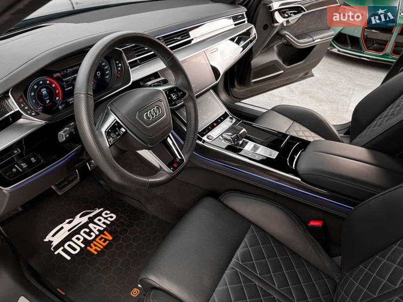 Седан Audi S8 2025 в Києві