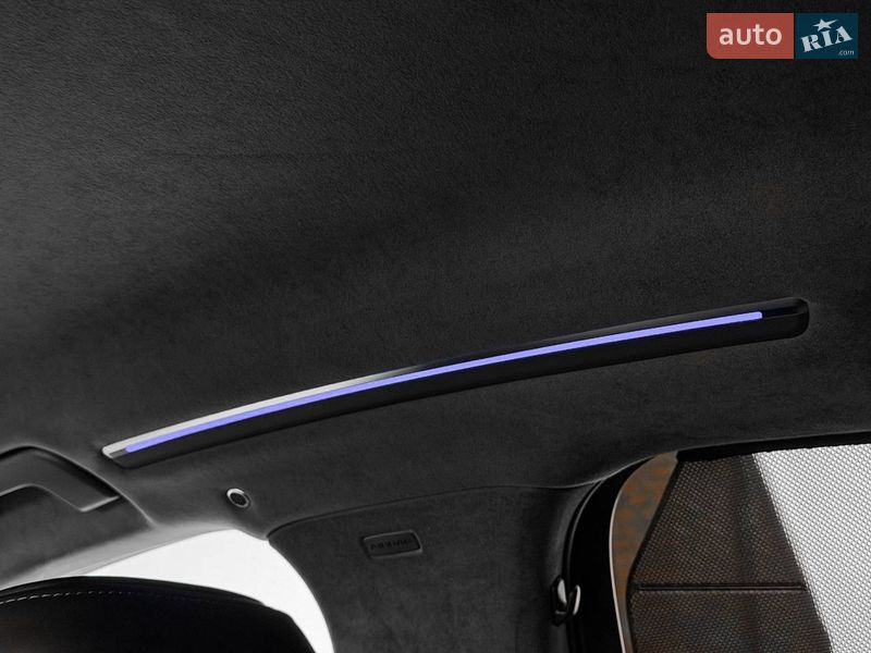 Седан Audi S8 2025 в Києві