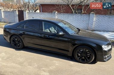Седан Audi S8 2017 в Киеве