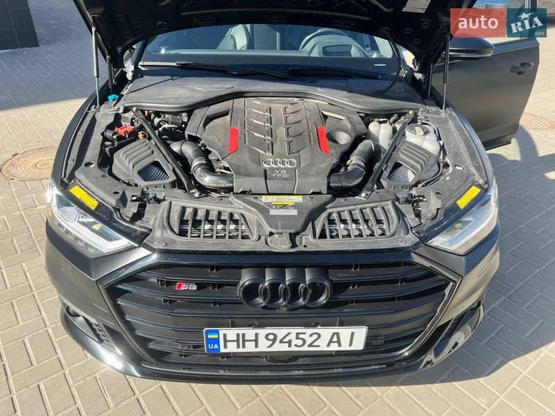 Седан Audi S8 2020 в Києві фото 7 Седан Audi S8 2020 в Києві