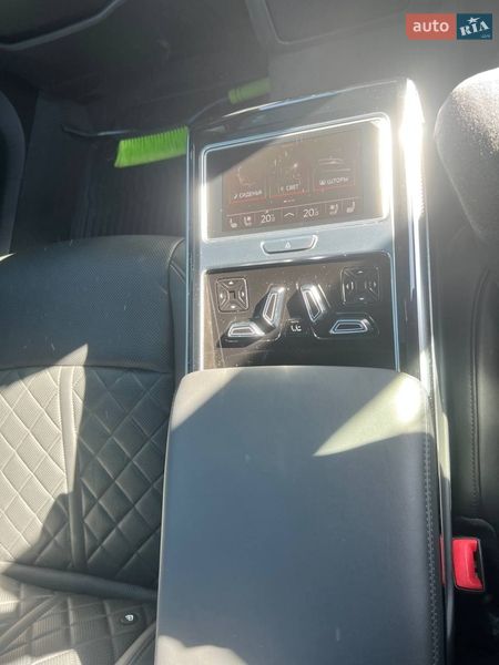 Седан Audi S8 2020 в Києві фото 22 Седан Audi S8 2020 в Києві
