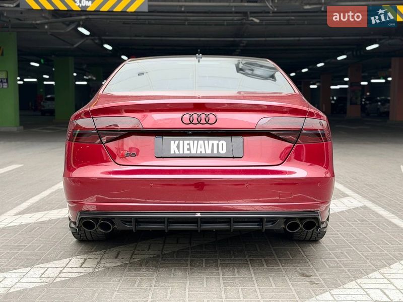 Седан Audi S8 2014 в Киеве фото 6 Седан Audi S8 2014 в Киеве