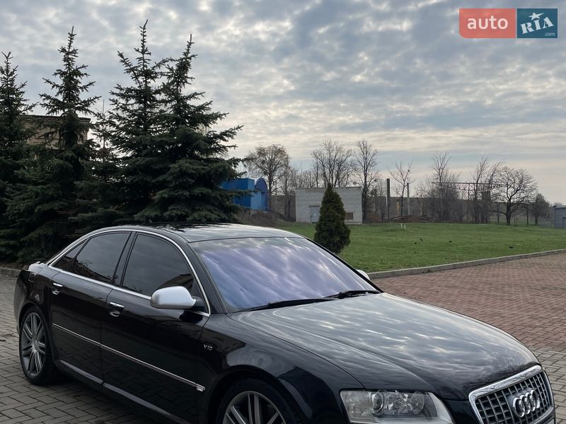 Audi S8 2007