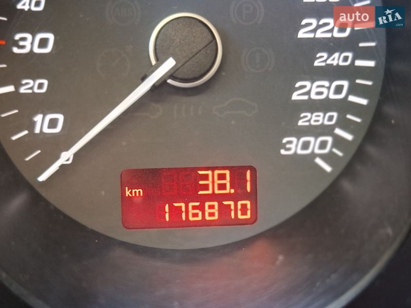 Седан Audi S8 2008 в Києві